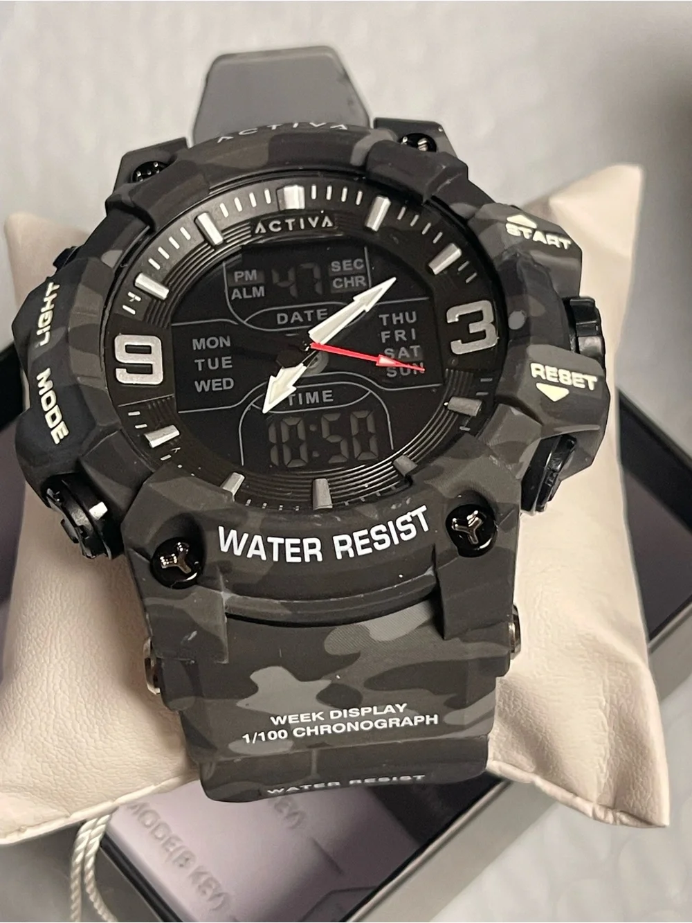 Activa Vulkor X Invicta Analog Digital Men's Watch - 53mm. Camouflage Grey Black